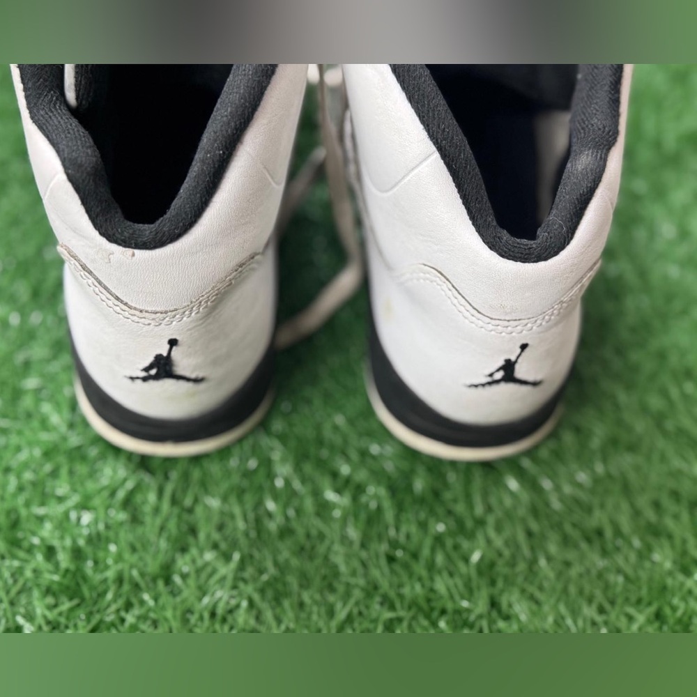 Jordan 5 Retro
Reverse Metallic‎ (PS) Size 2.5Y - Picture 4 of 9